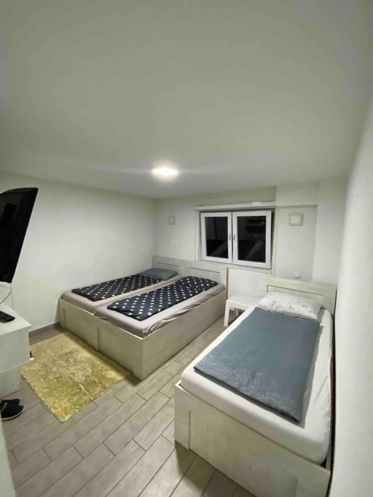 Hostel ทูซลา ภายนอก รูปภาพ