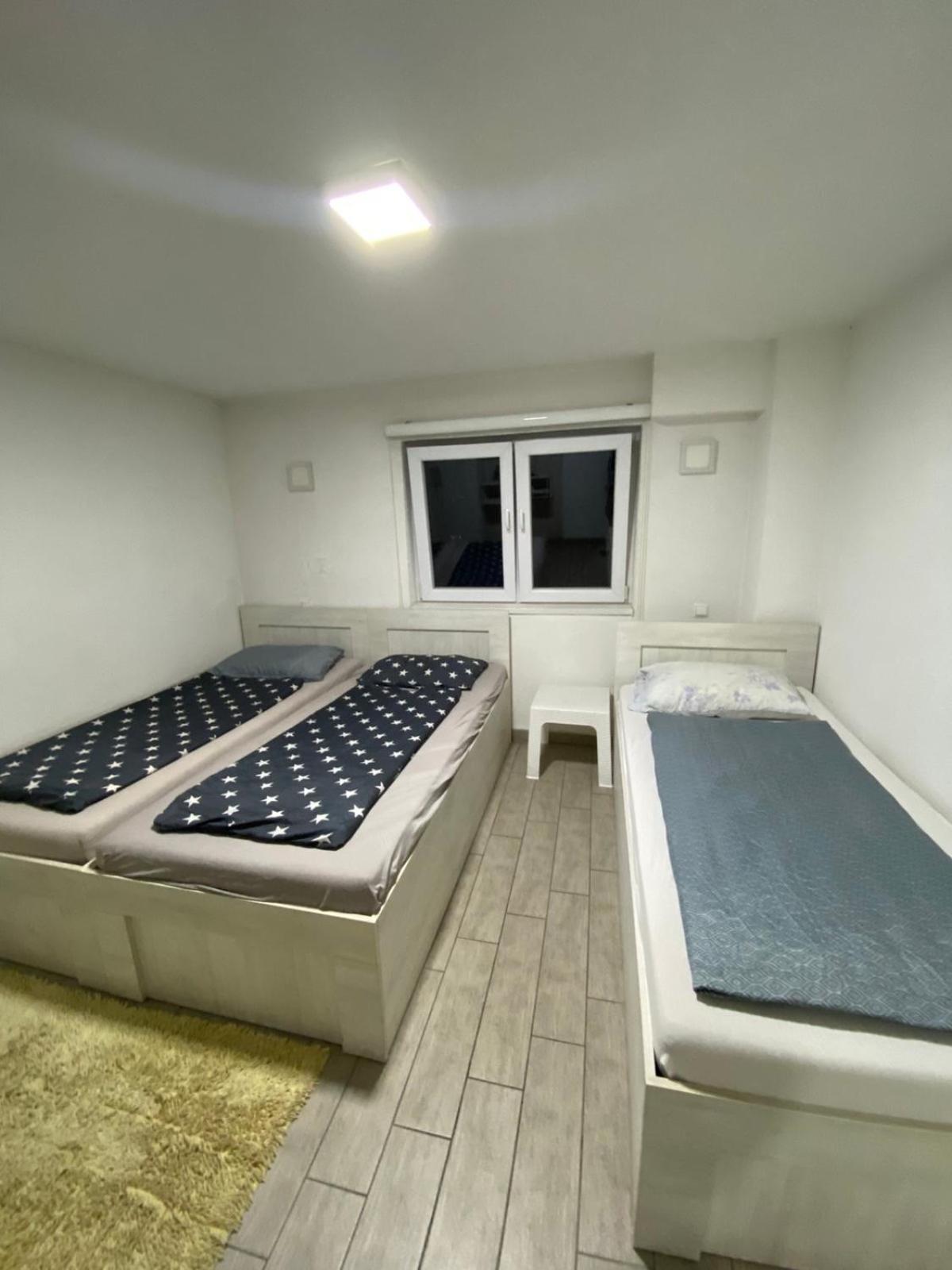 Hostel ทูซลา ภายนอก รูปภาพ